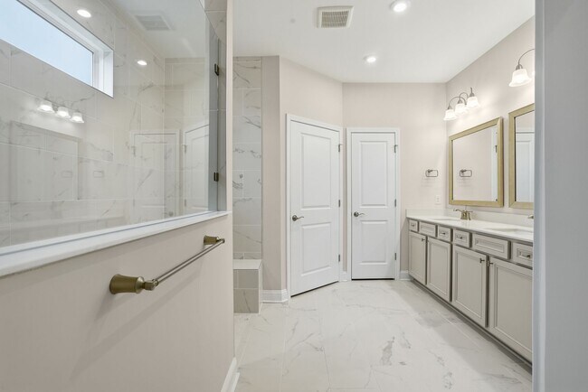 Building Photo - 3-Bed Corner Lot Home in Waterways Community