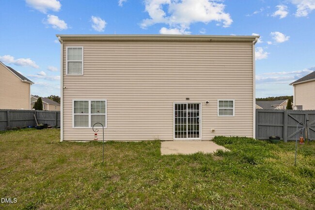 Building Photo - 239 Battery Way