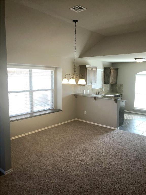 Building Photo - 12321 Edison Dr
