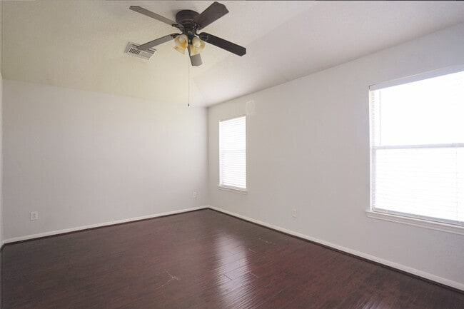 Building Photo - 20802 Vanderwilt Ct