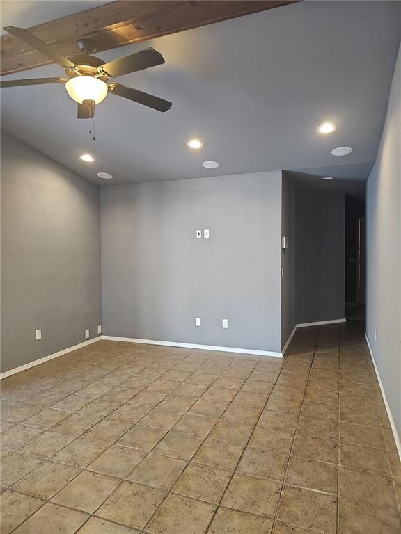 Building Photo - 405 E Mimosa Pl