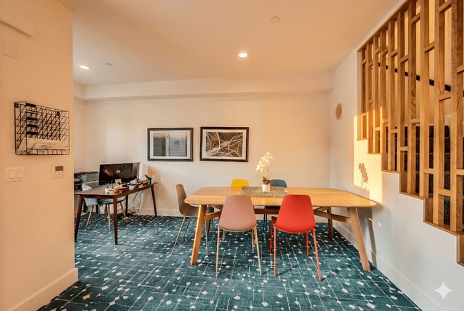Building Photo - ArtHaus Northgate