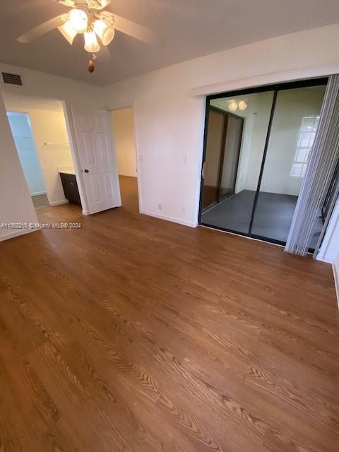 Building Photo - 300 Palmwood Pl