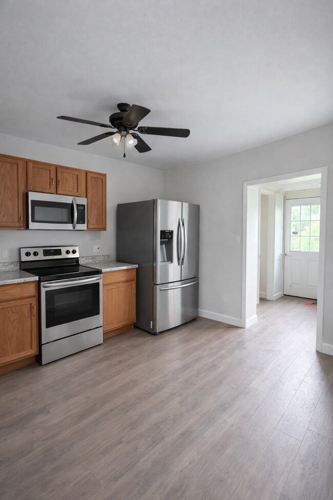 Building Photo - 525 Baltimore St