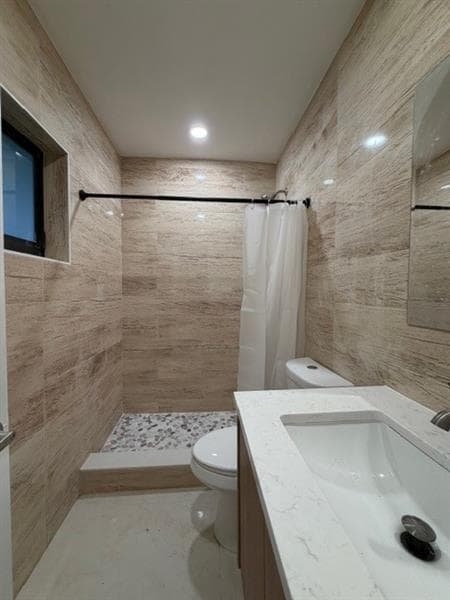 Building Photo - 53 NE 16th Pl