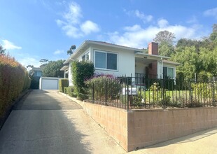 Building Photo - Beautifully Remodeled Unit on the East Side of Santa Barbara