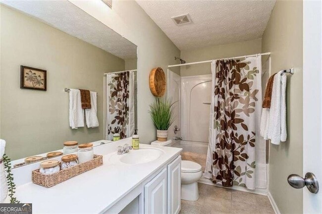 Building Photo - 3930 Cutler Donahoe Way