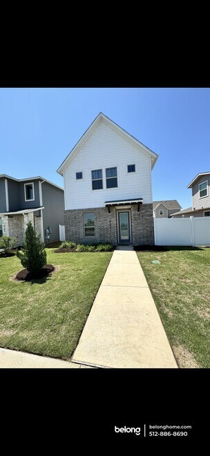 Building Photo - 8206 Mandela Bend