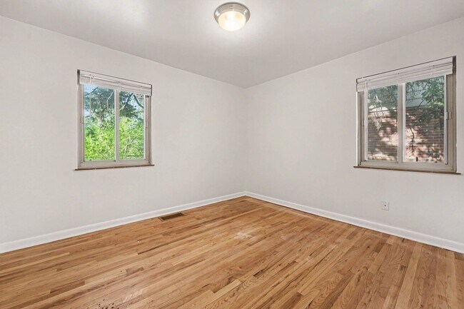 Building Photo - 7345 Montview Blvd