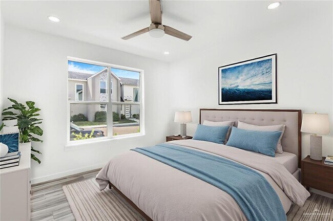 Building Photo - 21 West Dr