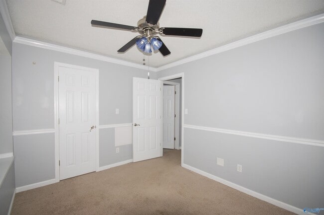 Building Photo - 215 Cypress Creek Dr