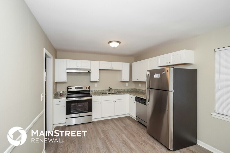 Building Photo - 1737 5th Way NW