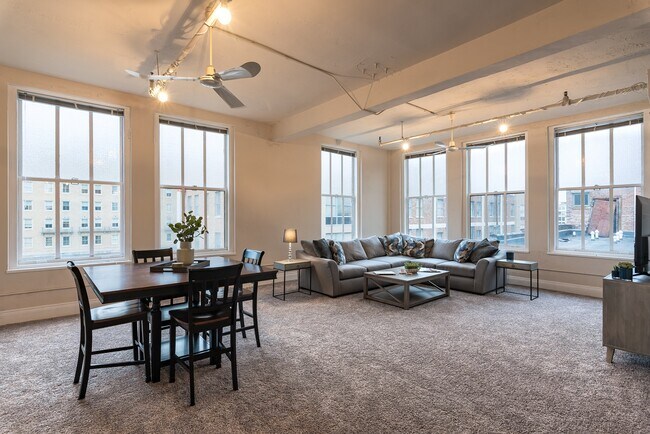 Building Photo - Groton Lofts