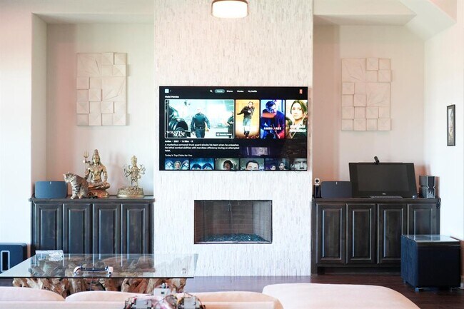 Building Photo - 2943 San Milan Pass