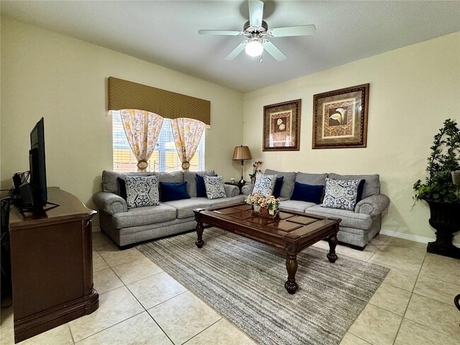 Building Photo - 8977 Coco Palm Rd