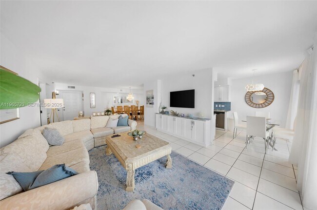 Building Photo - 1201 S Ocean Dr