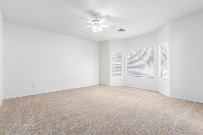 Building Photo - 12520 W Monterosa St