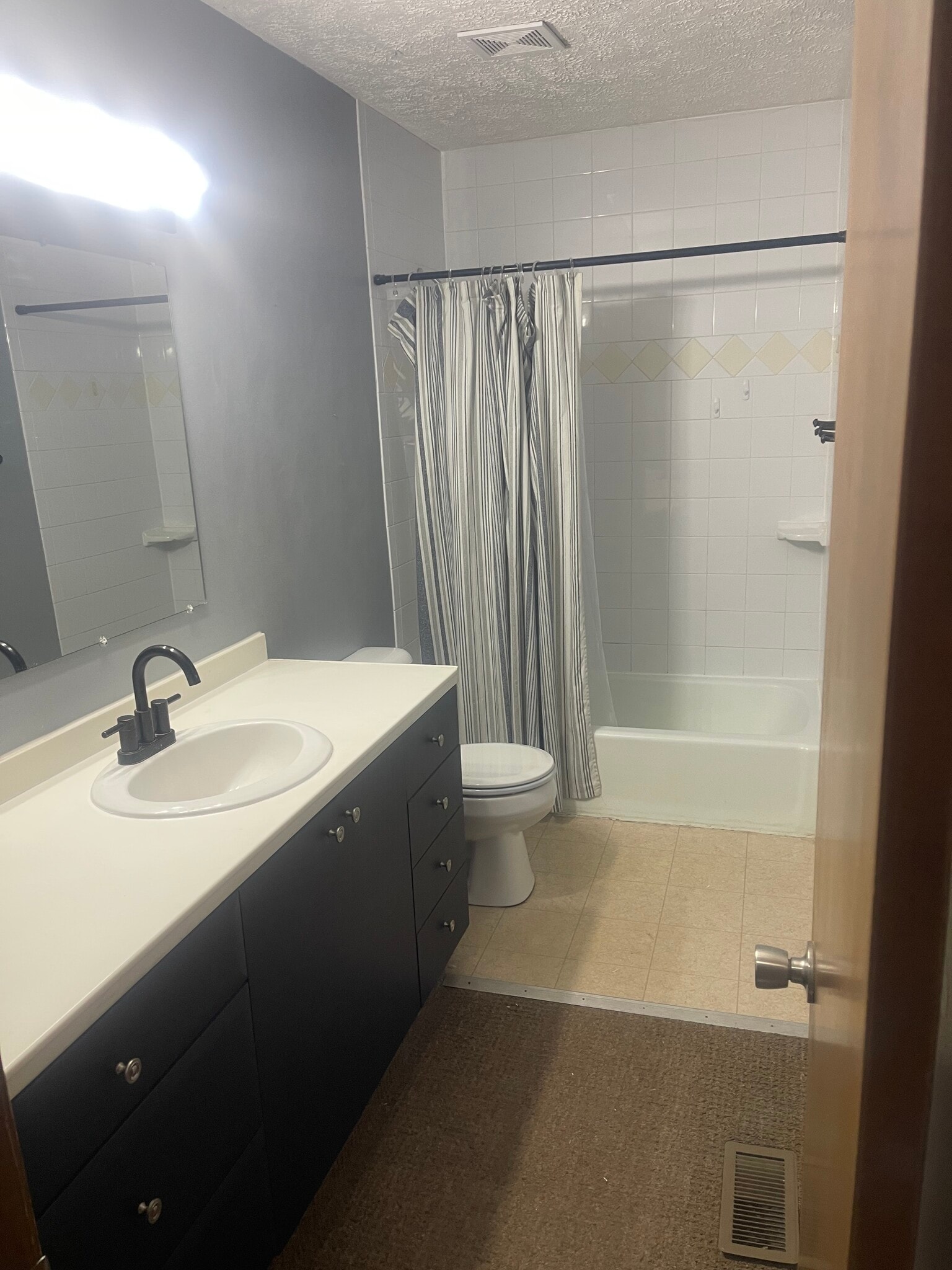 Building Photo - 5603 Estate Rd