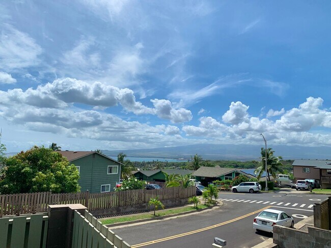 Building Photo - 938 Makiki St