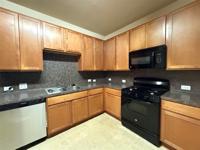 Building Photo - 8206 Malago Point Dr