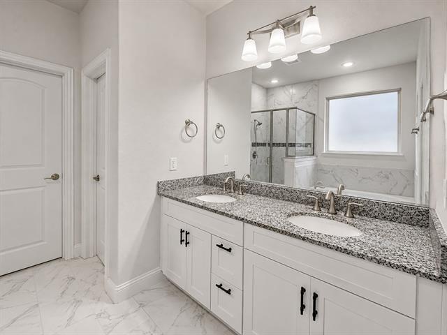 Building Photo - 4852 Purlieu Dr