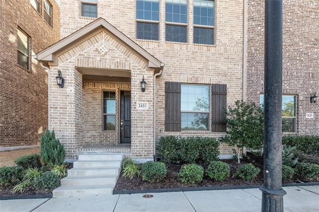Building Photo - 2421 Springhill Ave