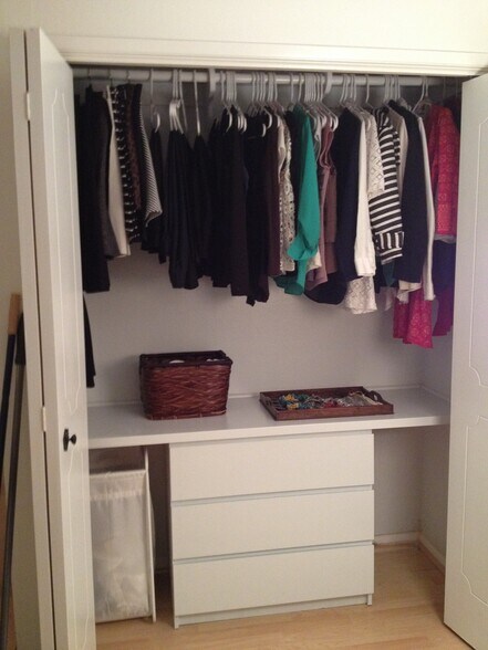 Building Photo - 266 S Madison Ave