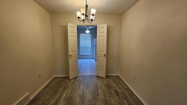 Building Photo - 6969 Wesley Ct