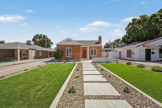 Building Photo - 311 West Campbell Ave