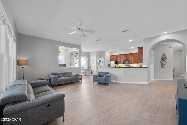 Building Photo - 101 Amherst Way