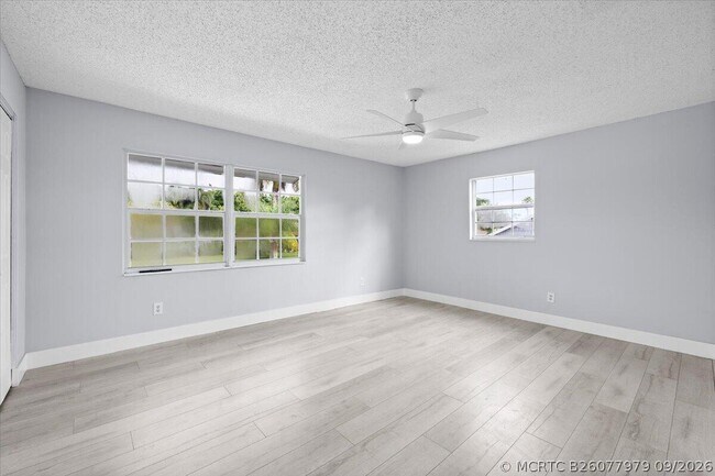 Building Photo - 3179 Hoylake Rd
