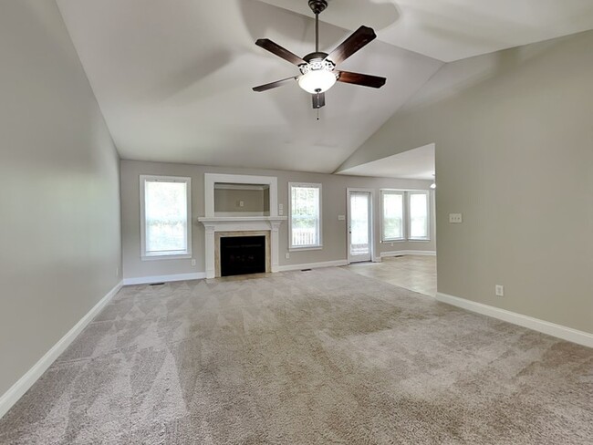 Building Photo - 224 Farrington Dr