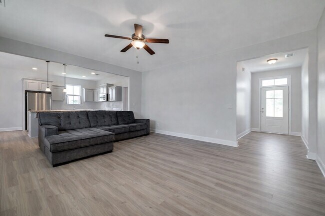 Building Photo - 106 Cobbleton Dr