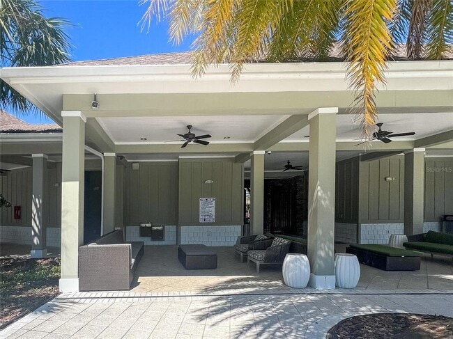 Building Photo - 1695 Ludington Ave