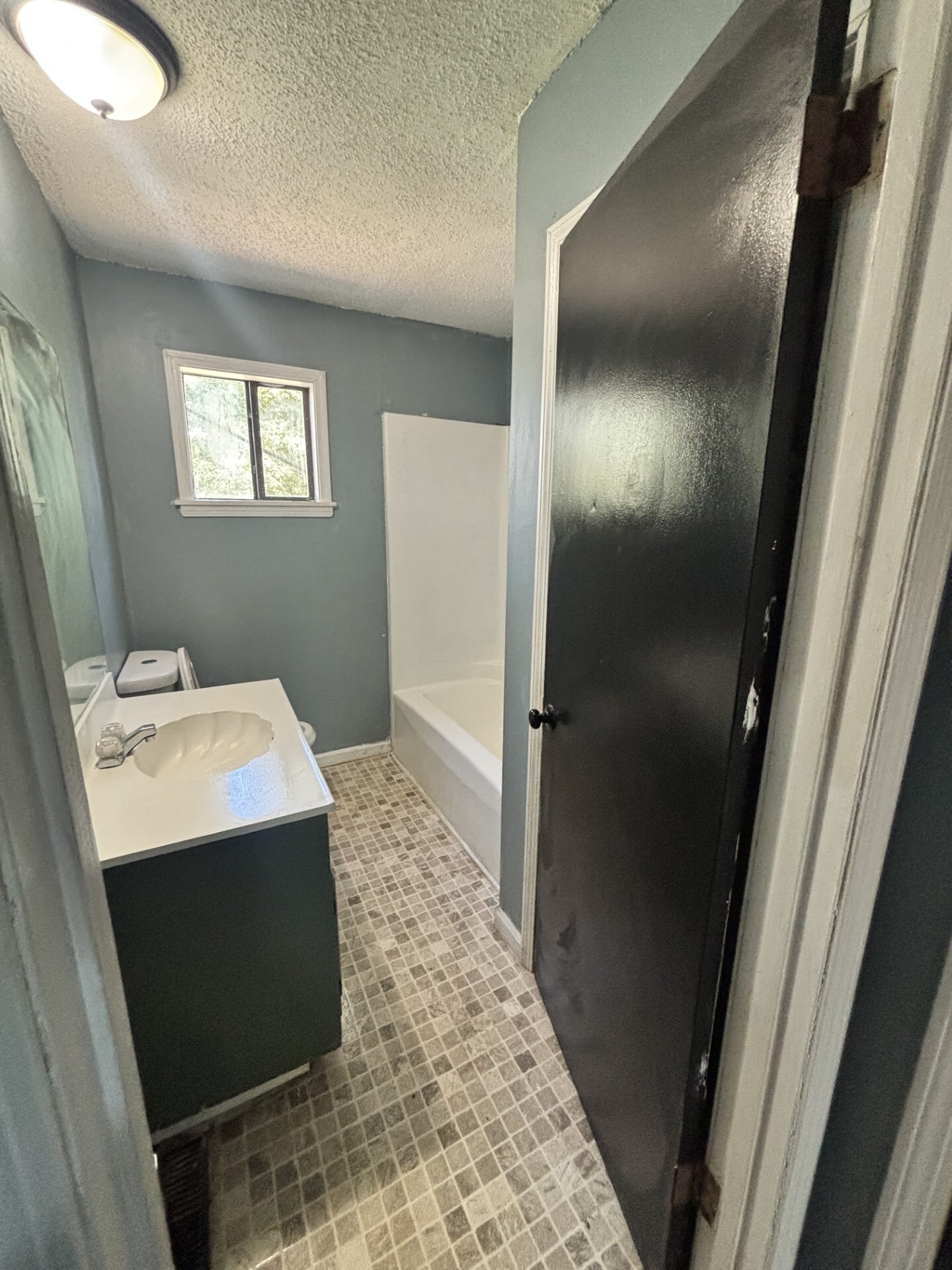 Building Photo - 1632 MS-178