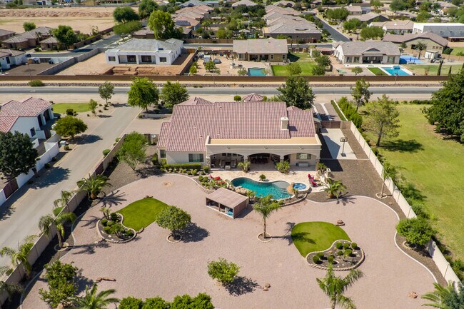 Building Photo - 12131 E Cloud Rd