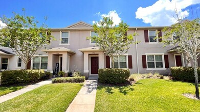 Building Photo - Charming 3 Bedroom, 2 Bathroom Home in Kissimmee!!