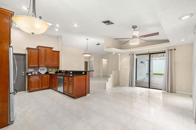 Building Photo - 21011 Windemere Ln