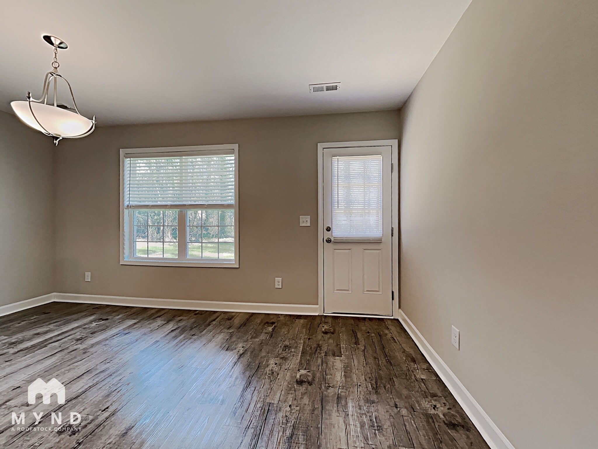 Building Photo - 1411 Oakshade Ave