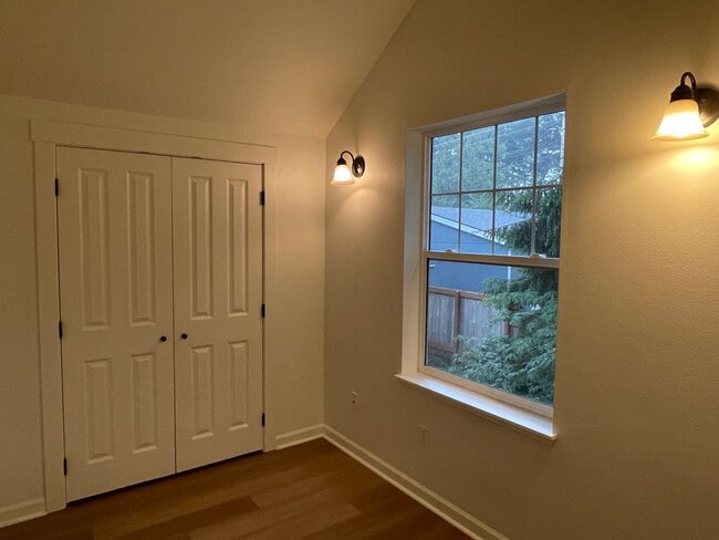 Building Photo - Recently renovated two-story home!