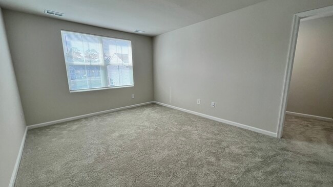 Building Photo - 243 Christiana Ln