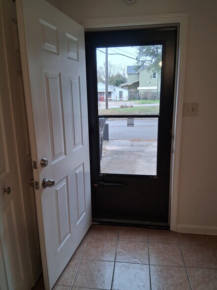 FRONT ENTRANCE - 1200 E 26th St