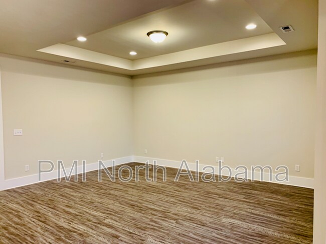 Building Photo - 3211 Jordan Farm Cir