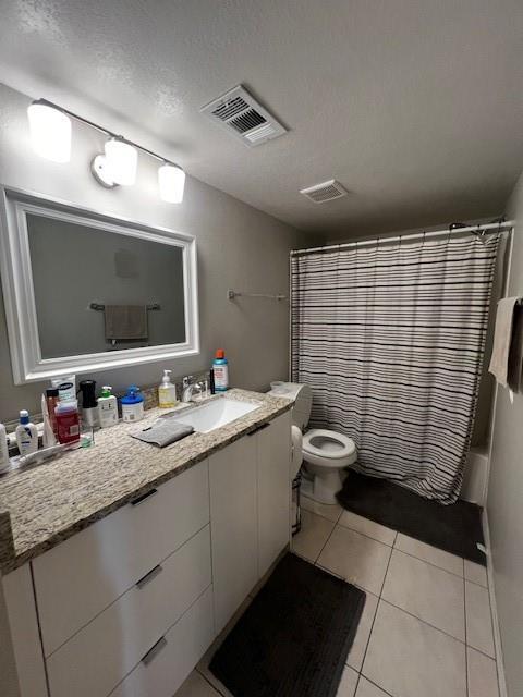 Building Photo - 2846 S University Dr