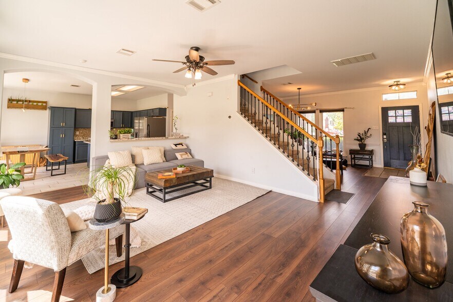 Building Photo - 3603 Blairstone