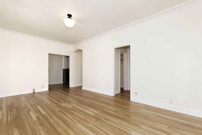 Building Photo - 2709 Dwight Way