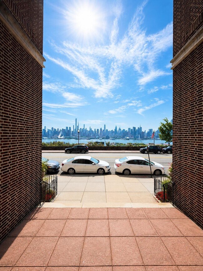 Building Photo - 883 JFK Blvd E