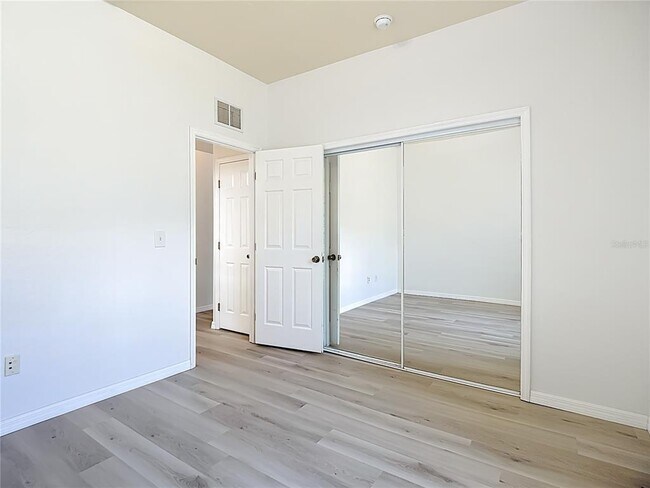 Building Photo - 20202 Indian Creek Dr