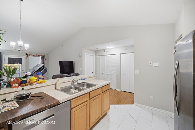 Building Photo - 148 Bertram Dr