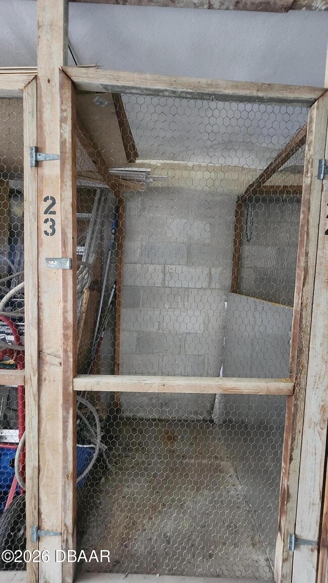 Building Photo - 1750 S Palmetto Ave